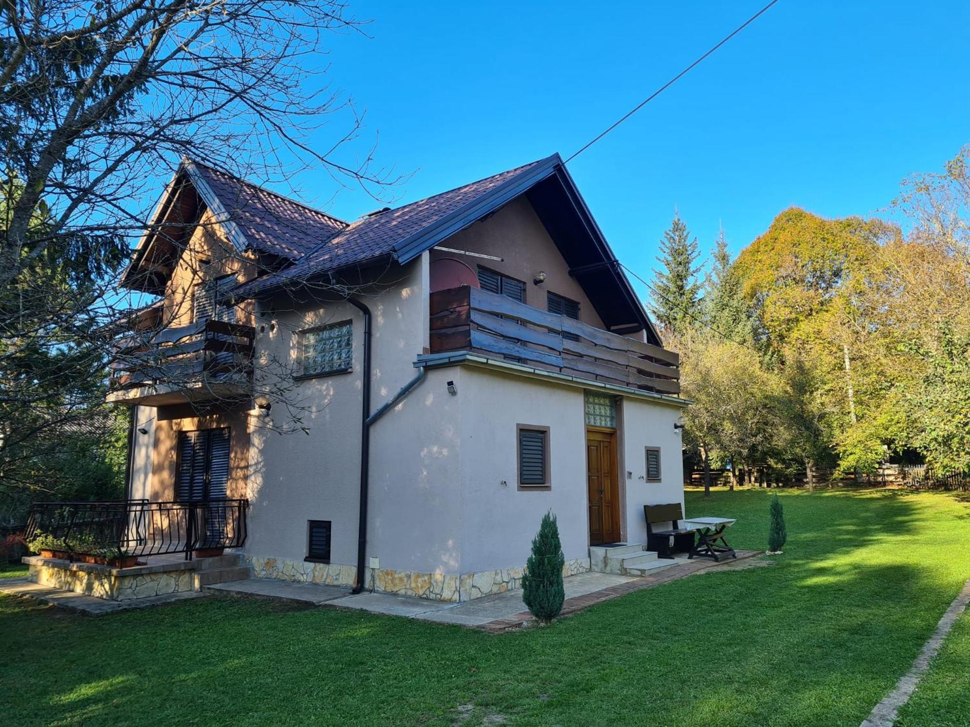 Rudanovac Holiday Home "Iris" Near Plitvice Lakes المظهر الخارجي الصورة