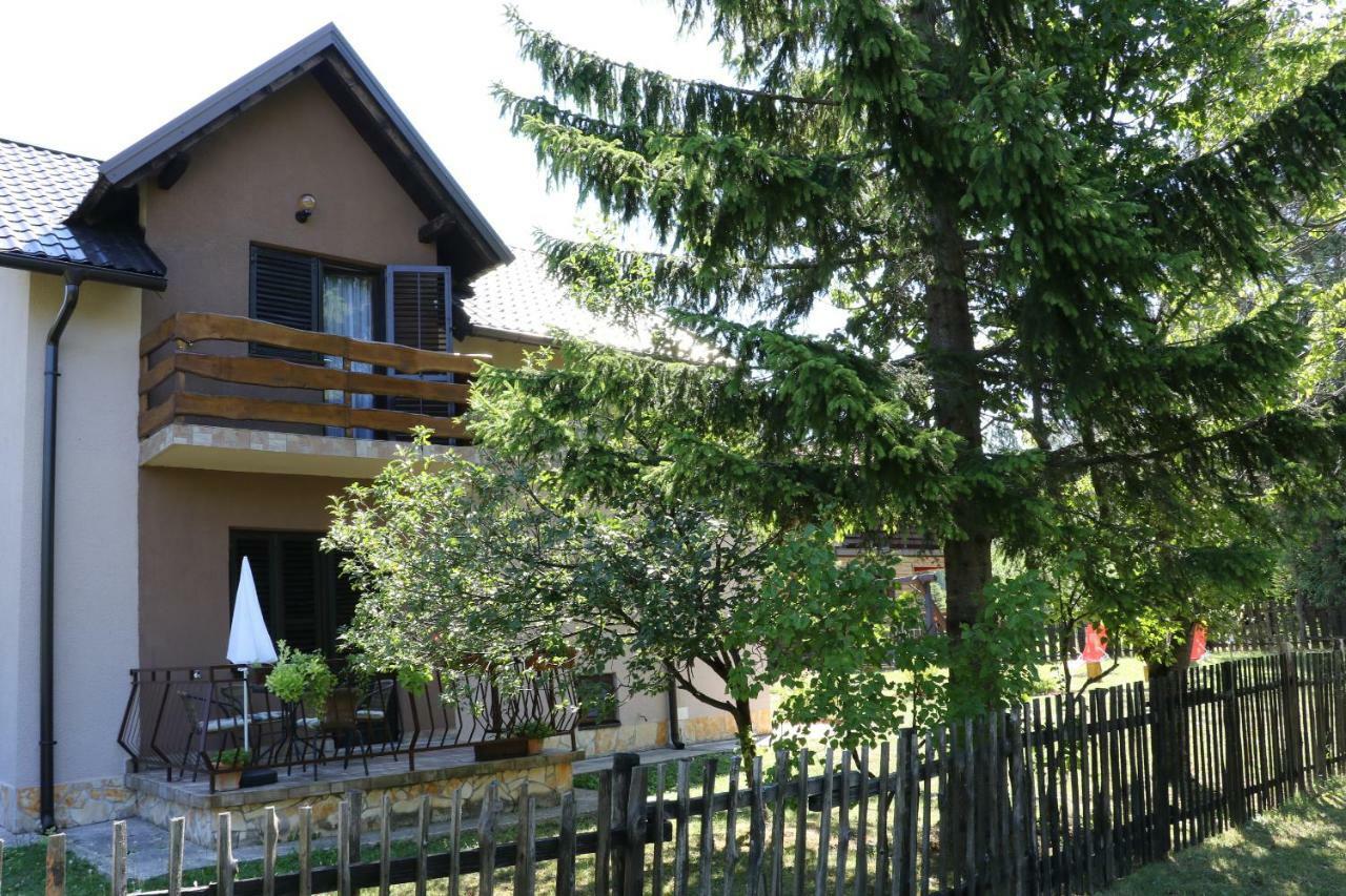 Rudanovac Holiday Home "Iris" Near Plitvice Lakes المظهر الخارجي الصورة